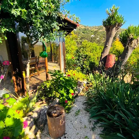 Nature Escape In Beautiful Case de vacanță Miliou